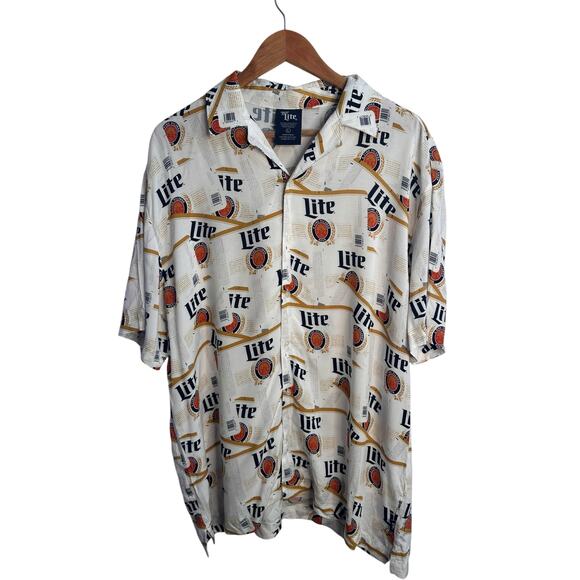 Miller Lite Beer Hawaiian Shirt Men’s L Button Up Short Sleeve Lager Logo NWOT - Picture 4 of 10